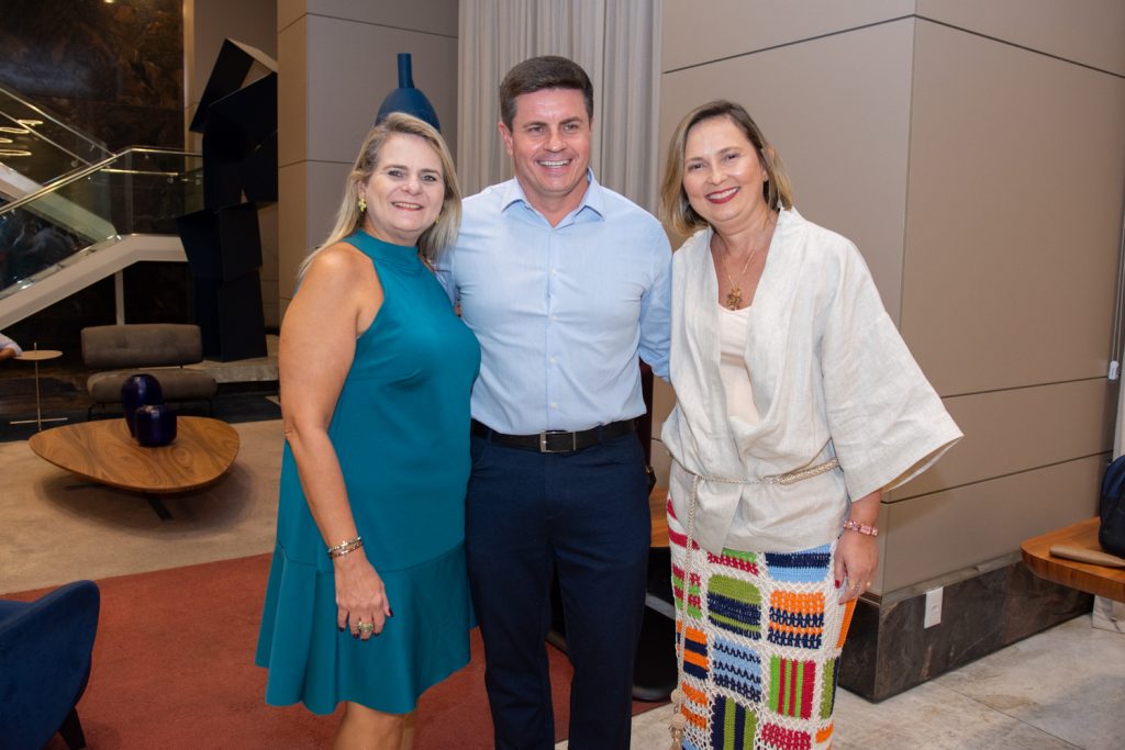 Viviane Rocha, Ives Castelo Branco E Renata Paula Santiago