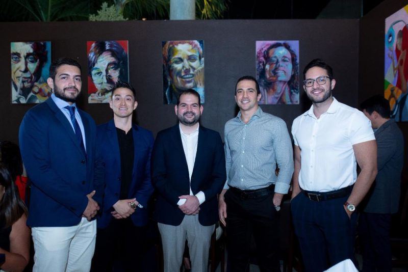 GLITTERING NIGHT - Instituto Cearense de Oftalmologia forma a quarta turma de Especialização Médica