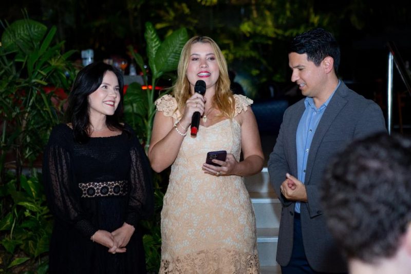 GLITTERING NIGHT - Instituto Cearense de Oftalmologia forma a quarta turma de Especialização Médica