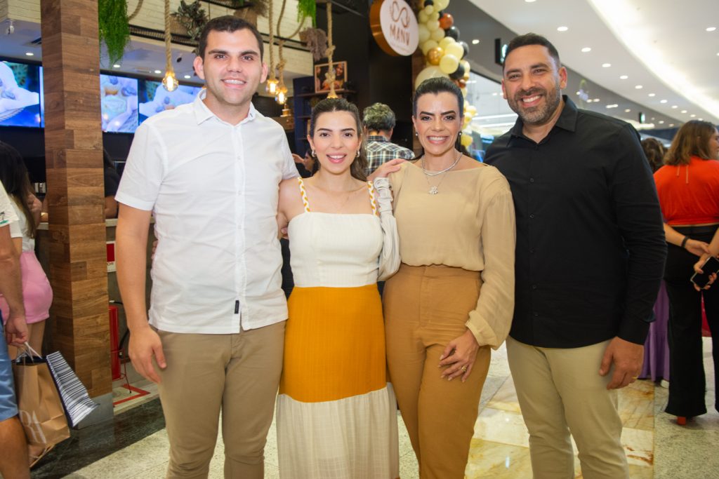 Yan Gondim, Licia Henrique, Manu E Nagib Acário