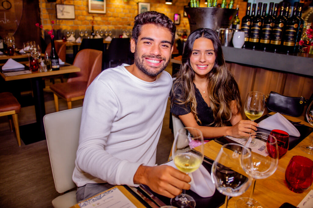 Ycaro Sá E Ana Beatriz