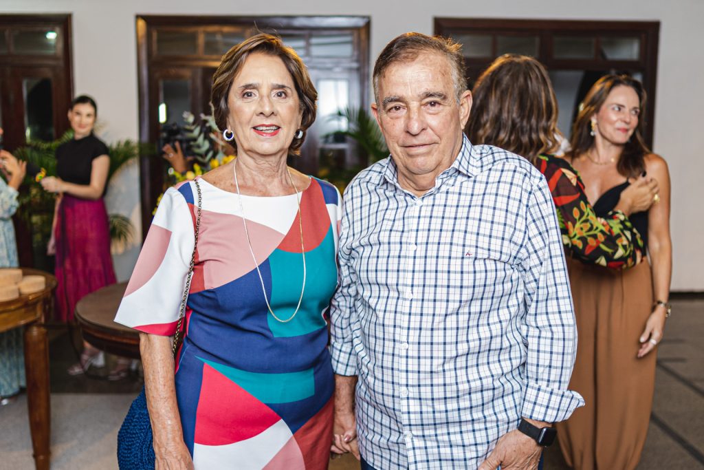 Zena E Claudio Targino