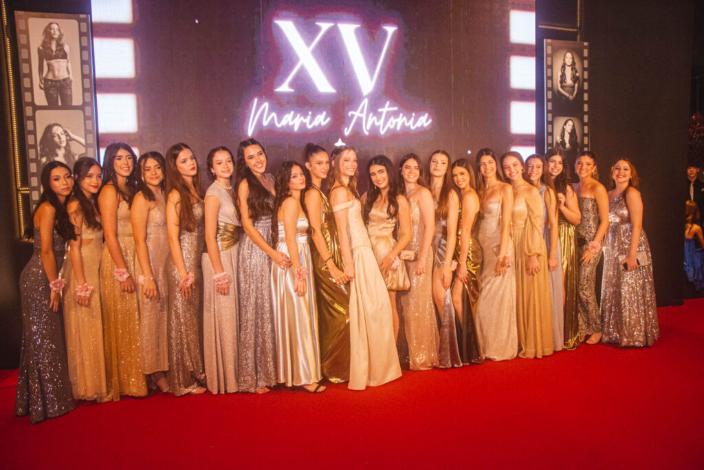 15 Anos De Maria Antonia Porto (8)