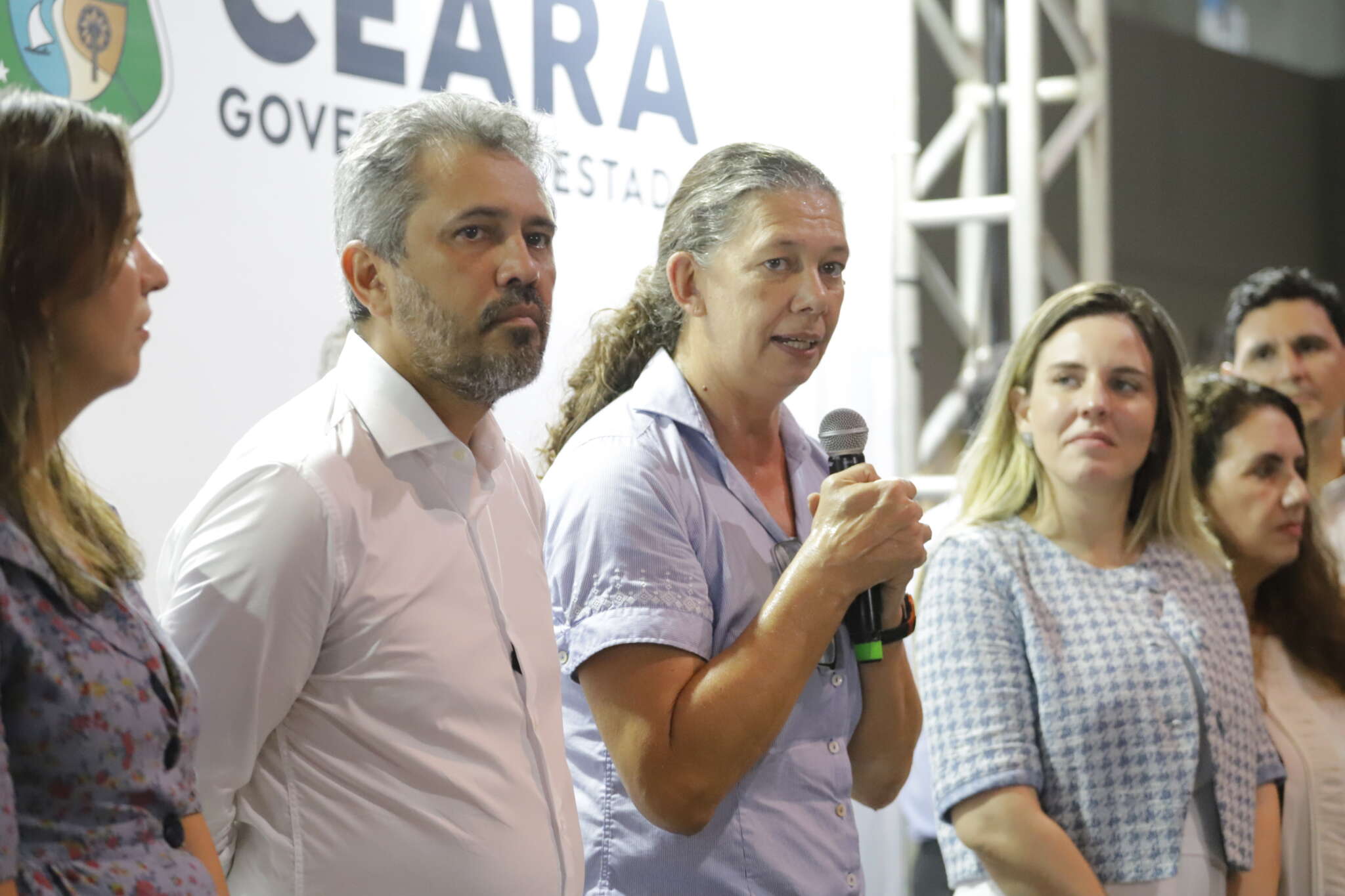 Elmano de Freitas assina memorando do programa Rede de Desenvolvimento do Esporte com o Ministério do Esporte