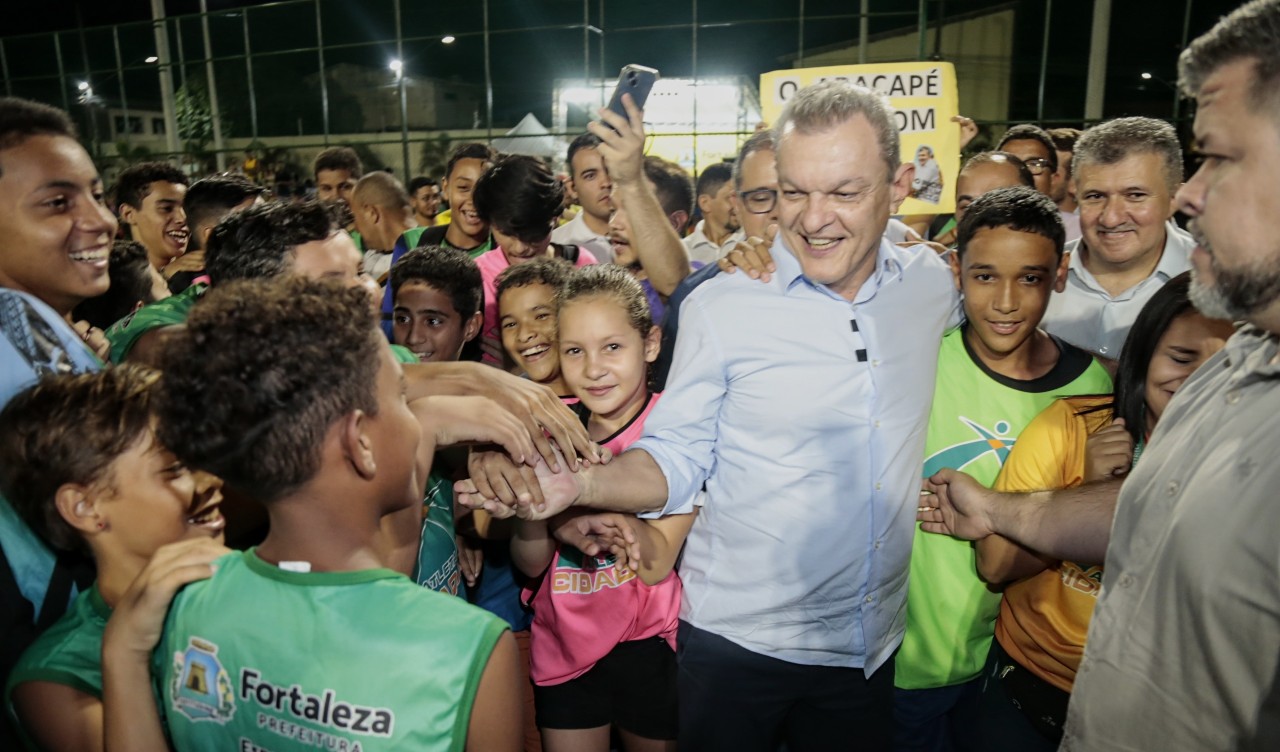 José Sarto inaugura nova Areninha no Aracapé, a 25ª em sua gestão