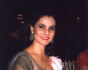 40481689 2610.1998 20 20hidelgard 20angel 20 20hi 20 20vicky 20safra 20 20jantar 20em 20comemora C3 87 C3 83o 20ao 20homen 20do 20ano 20em