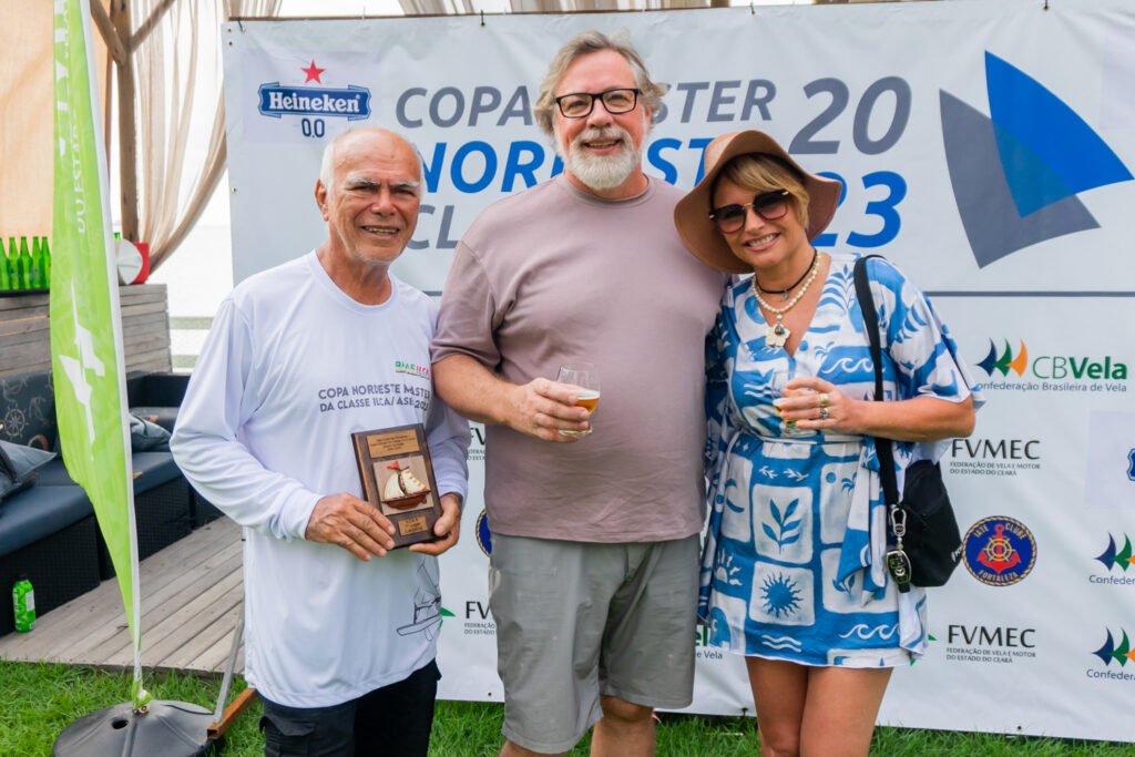 5 Seu Vavá, Miguel Brandtner E Luciana Schossler