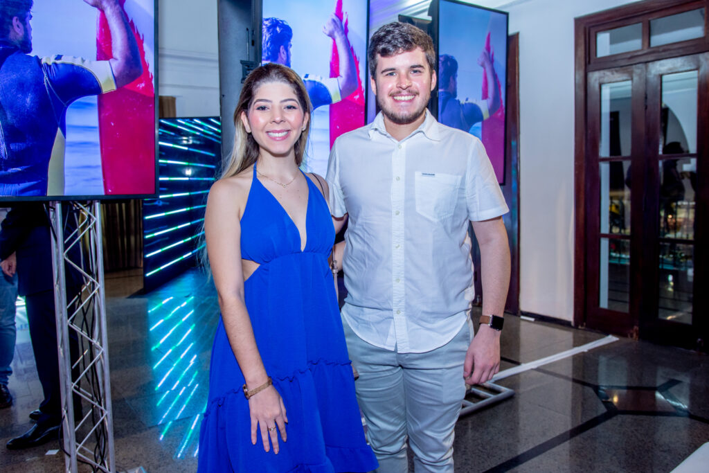 Amanda Tomaz E Arthur Bessa