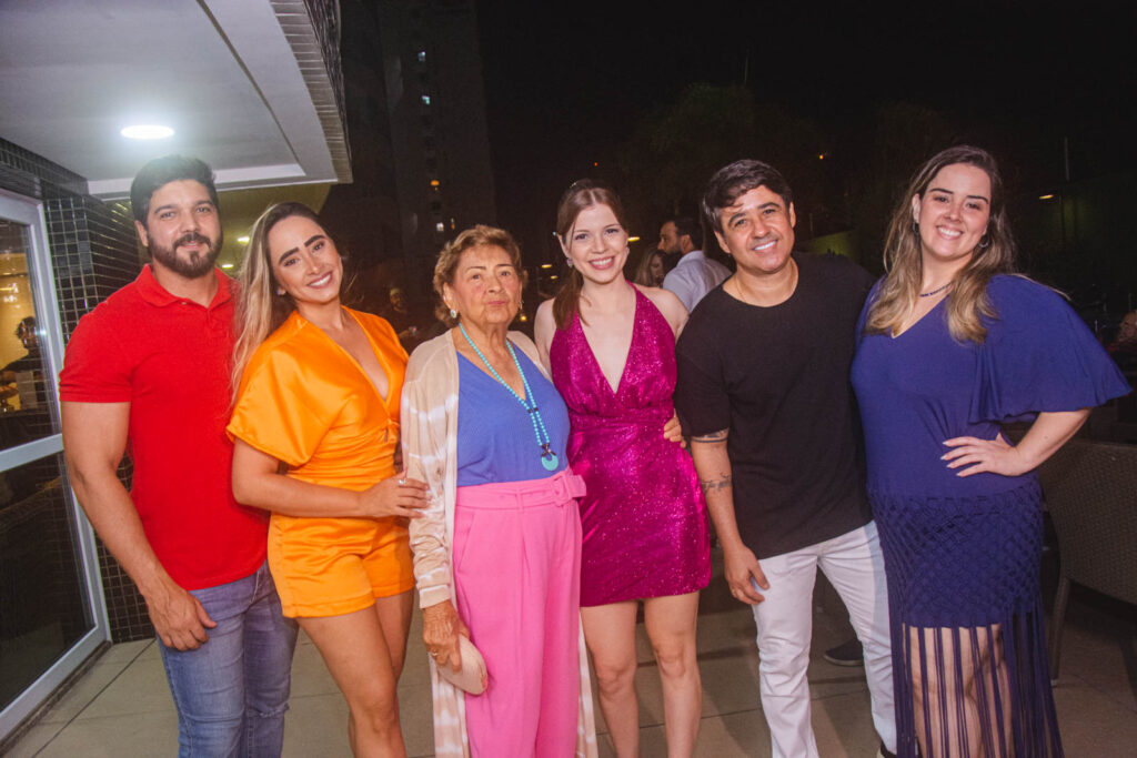 Arthur Mendes, Kamila Frota, Lucia Pinto, Rebecca Alves, Jailson Oliveira E Roberta Pinto