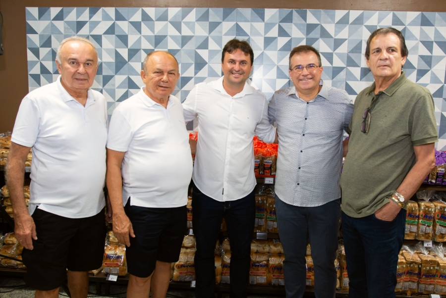 Supermercado Pinheiro inaugura loja no Eco Beach Mall do Porto das Dunas