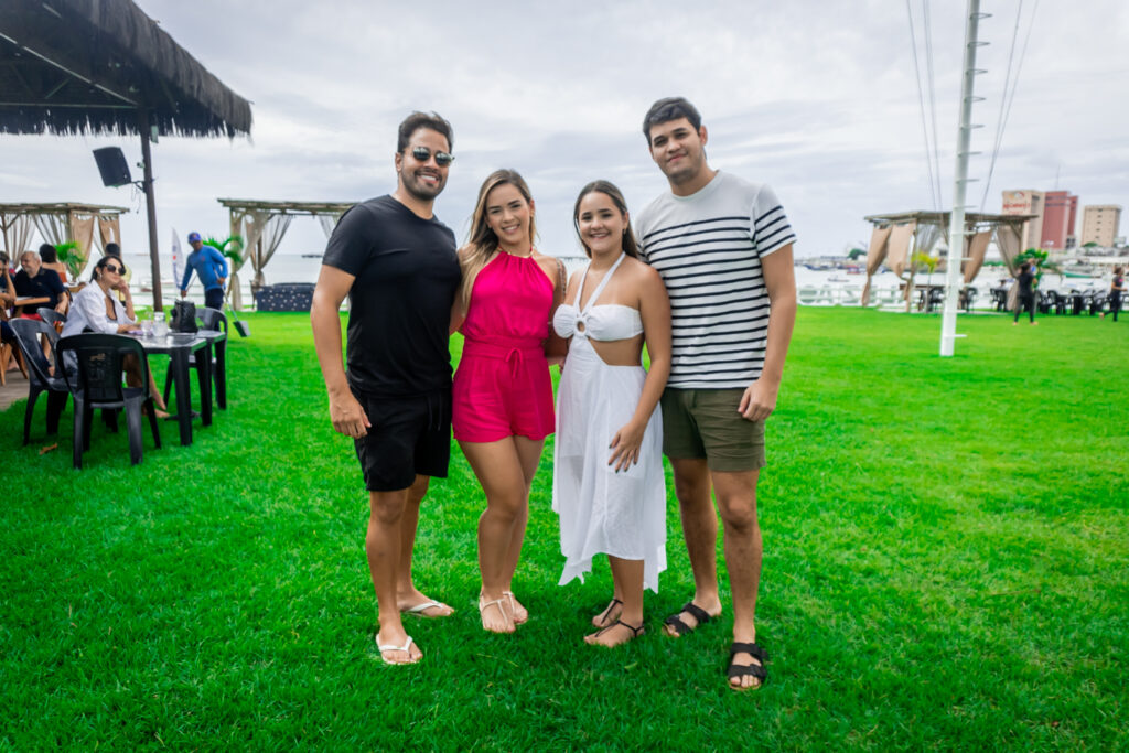 Caio Cesar, Leticia Aysla, Isabelle E Igor Colares
