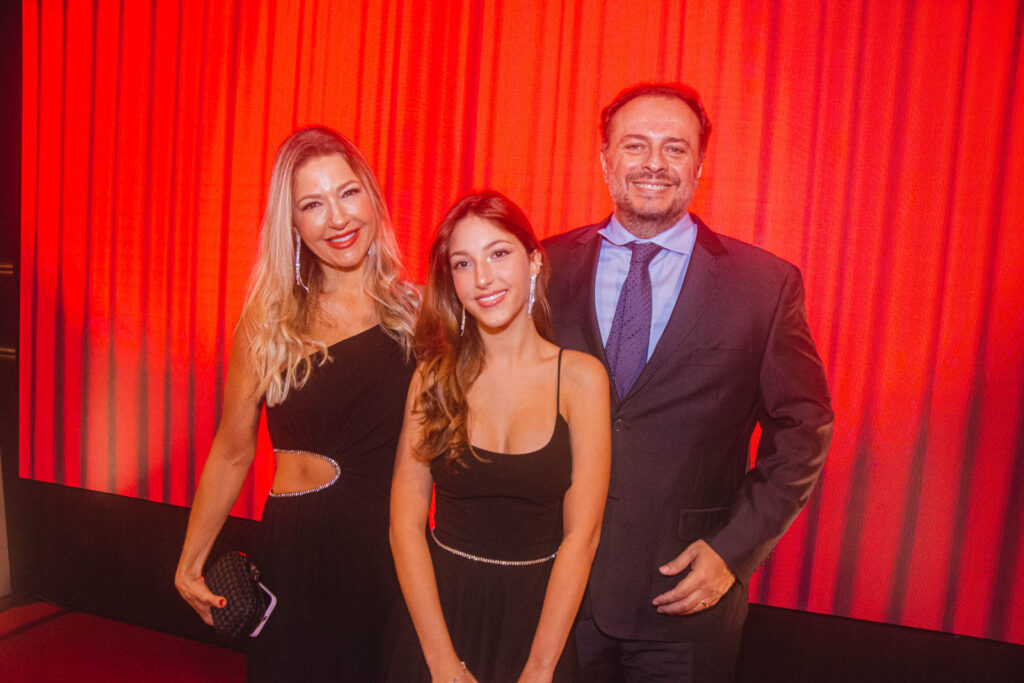 Carmen Rangel, Luna Rangel E Adriano Nogueira