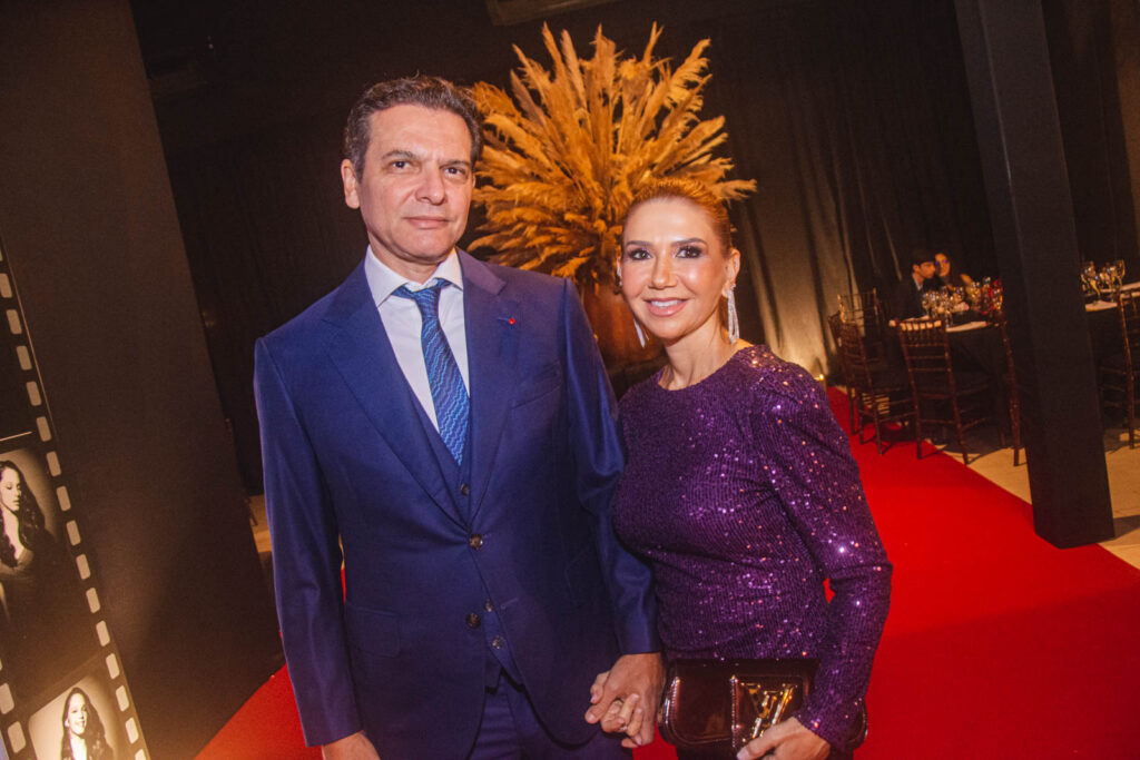 Claudio E Wayne Moreira