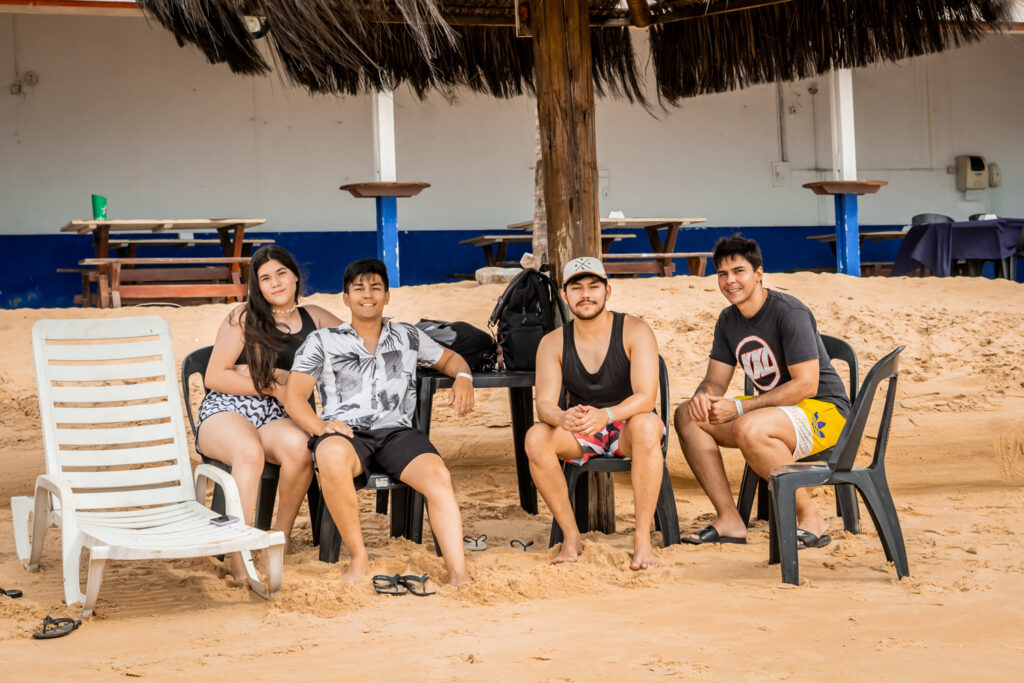 Damares Araújo, Daniel Araújo, Wesley Araújo E Gabriel Nobre