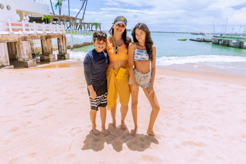 Daniel, Ticiana E Maria Sofia Busgaib (2)