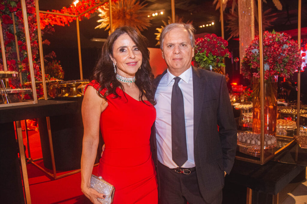 Denise E Ricardo Rolim