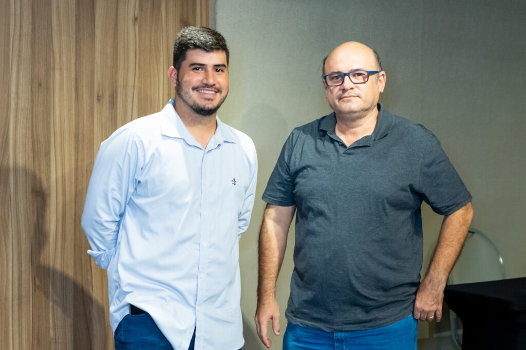 Éden Malveira E Glayson Dantas (1)