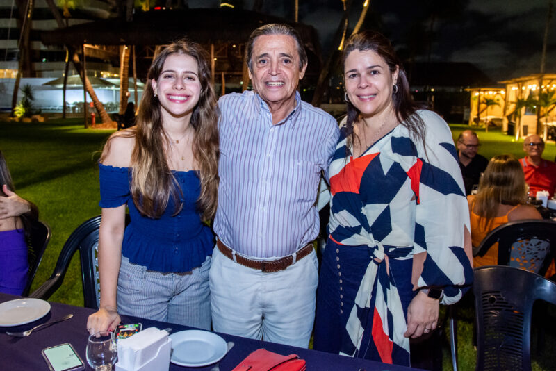 Cais da Justiça - Desembargadores marcam presença no Iate Clube de Fortaleza para um jantar especial 