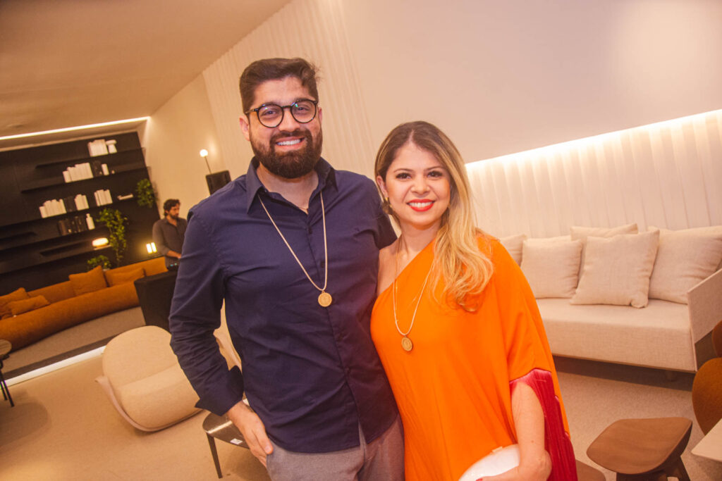 Elias Petrucio E Rafaela Aguiar