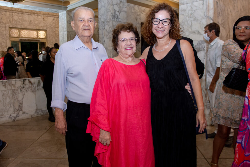 Francisco E Marília Coelho, Cinthia Medeiros