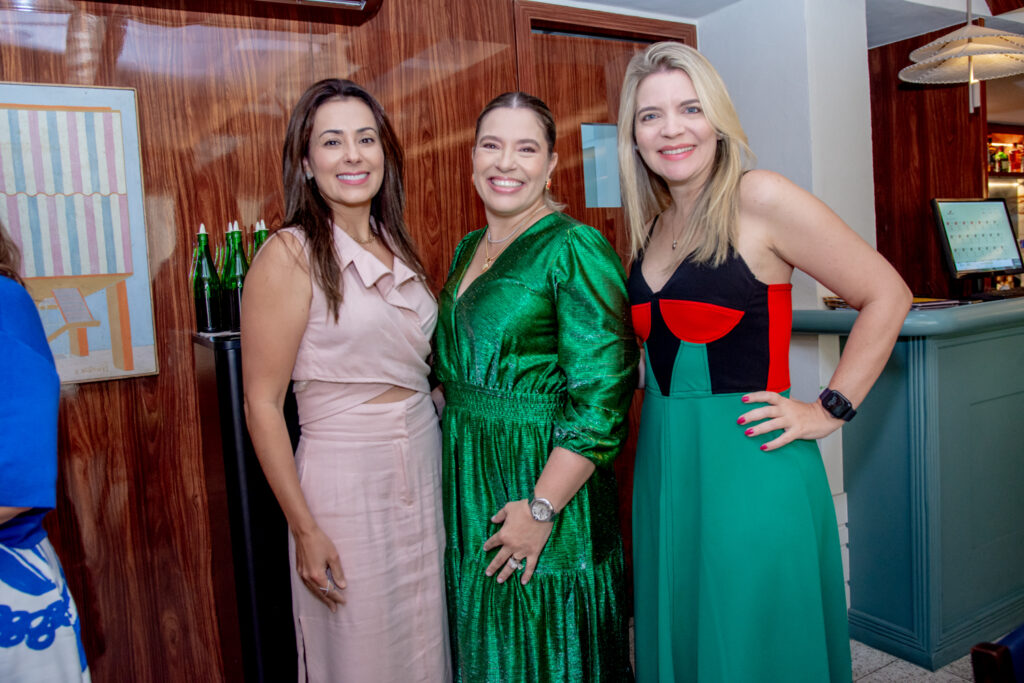 Georgia Bezerra, Ana Claúdia Aguiar E Karisia Ribeiro