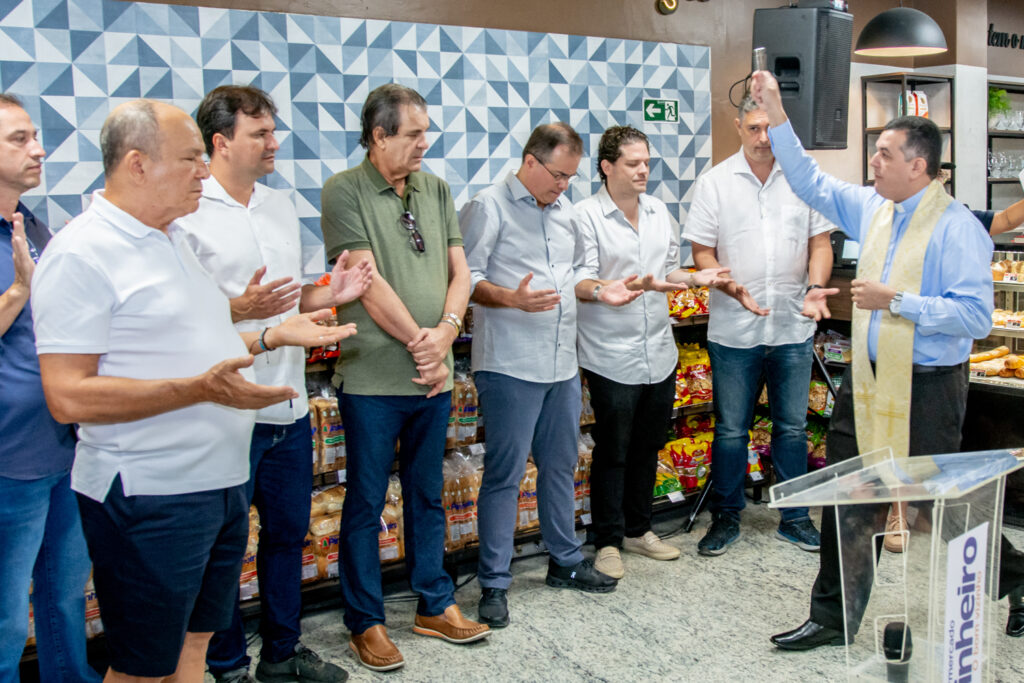 Inauguração Do Eco Beach Mall E Supermercado Pinheiro (7)