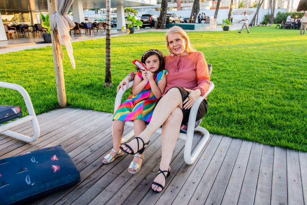 Inês Martin Mapurunga E Anelise Martin