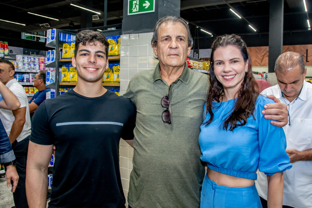 João Vitor, Eilson E Ana Carolina Studart
