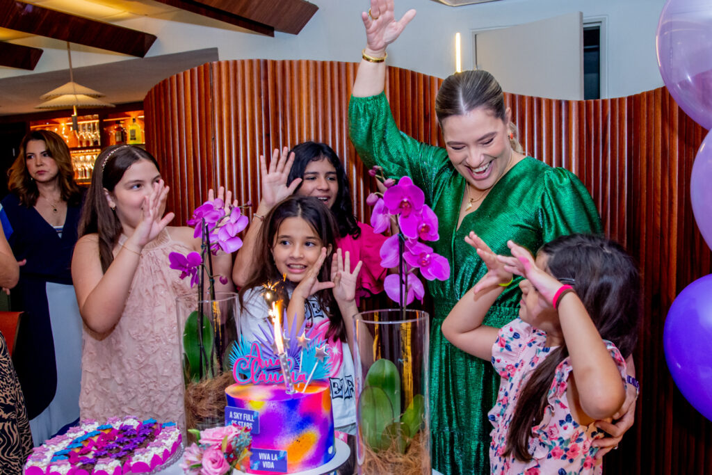 Júlia Lima, Maria Eduarda Lima, Ana Claúdia Aguiar, Maria Rosa Aguiar E Ana Cecília Lima (1)