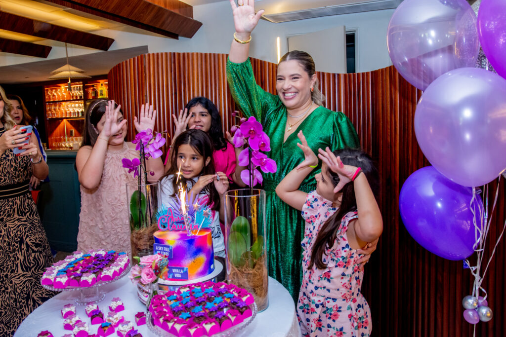 Júlia Lima, Maria Eduarda Lima, Ana Claúdia Aguiar, Maria Rosa Aguiar E Ana Cecília Lima (5)
