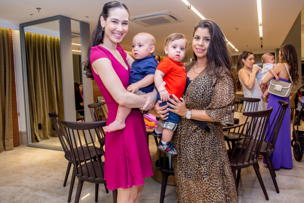 Lara E Moacir Pinto, E José Neto E Gabrielle Brandão (3)