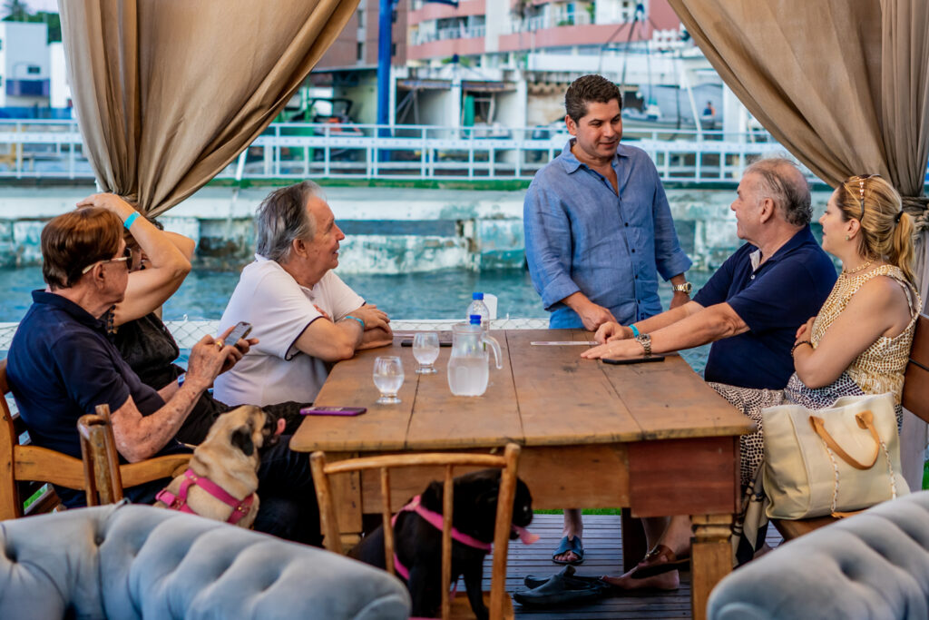 Lázaro Medeiros, Fatima E Almiro Marinho, Pompeu Vasconcelos, Carlos E Rachel Juaçaba