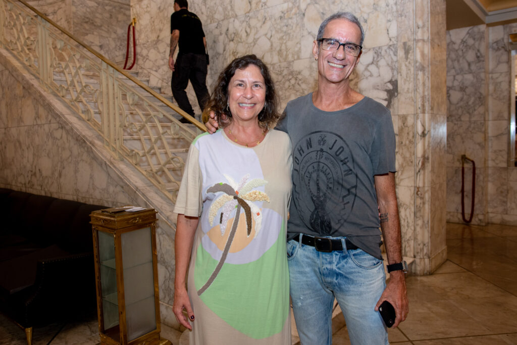 Liege Xavier E Flávio Perruci