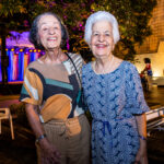
				Luiza e Lúcia Alcântara 
				