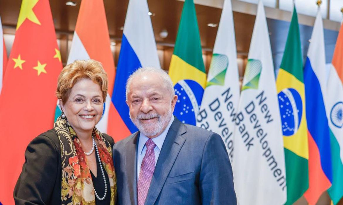 Lula E Dilma Na China. Posse Do Banco Brics Foto Ricardo Stuckert Pr