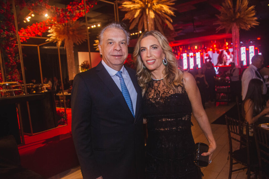 Marcos E Cristina Rola