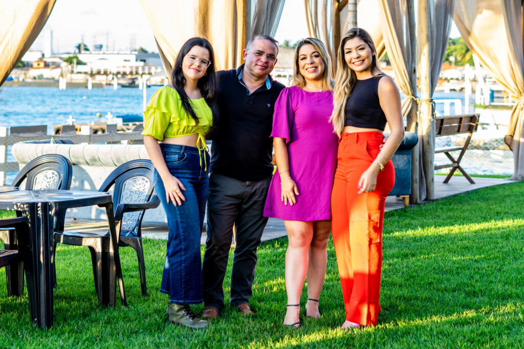 Maria Eduarda, Emanuel Bezerra, Patricia Cordeiro E Mariana Freire