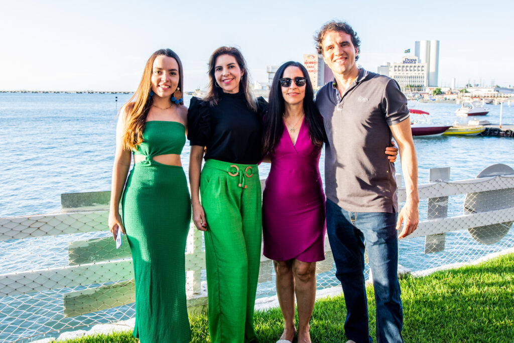 Marina Saboia, Ana Paula Feitosa, Adriane Saboia E Rafael Morais