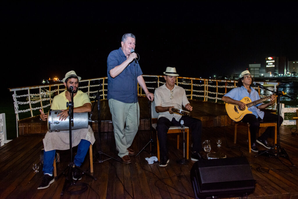 Nilo Benevides E Carlinhos Palhano E Samba De Mesa (3)