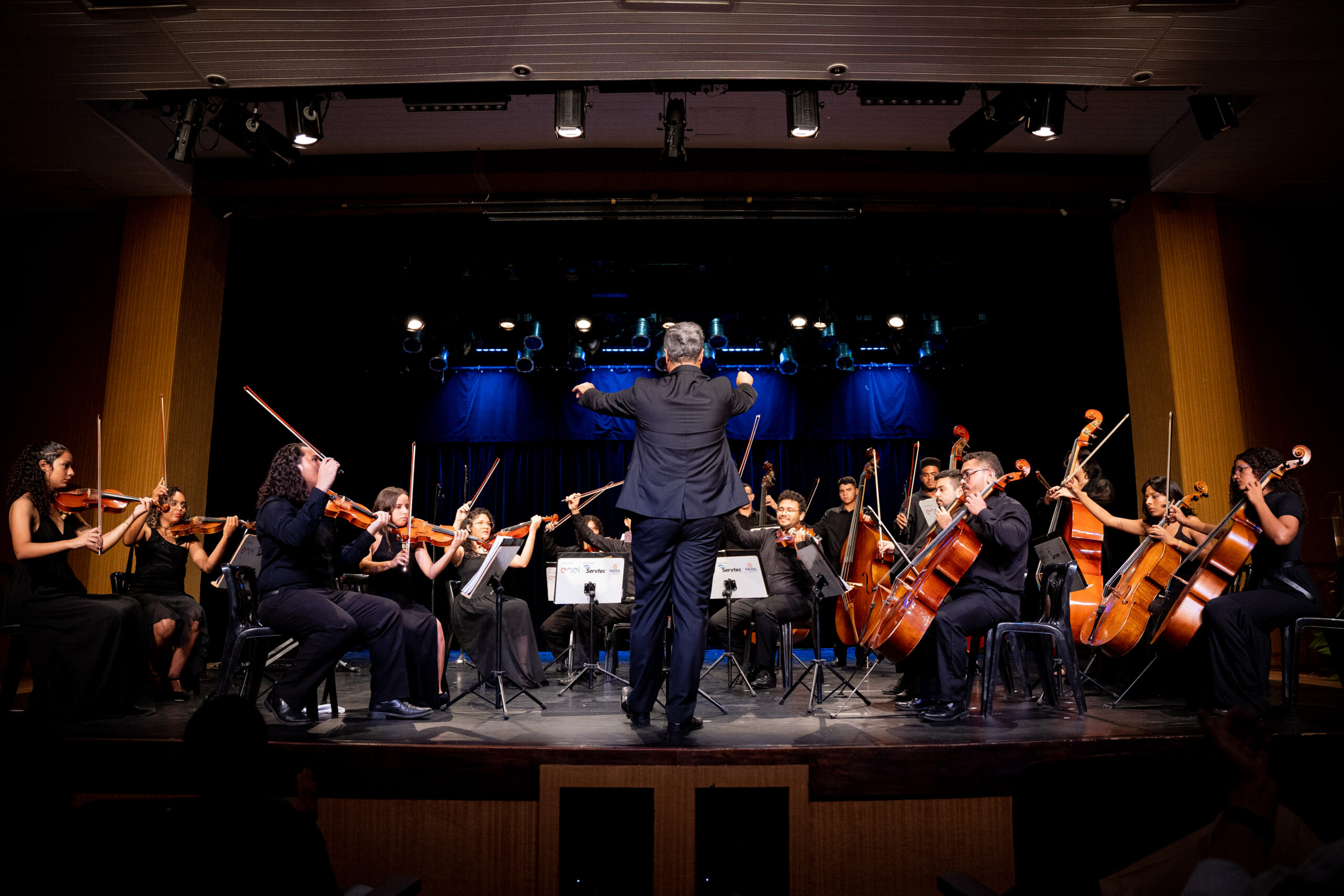 Orquestra Jacques Klein se apresenta no Teatro São José na segunda-feira (10)