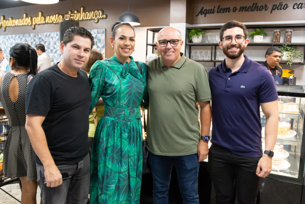Pompeu Vasconcelos, Jardenia Siqueira, Milton Carneiro E Paulo Vitor Carneiro