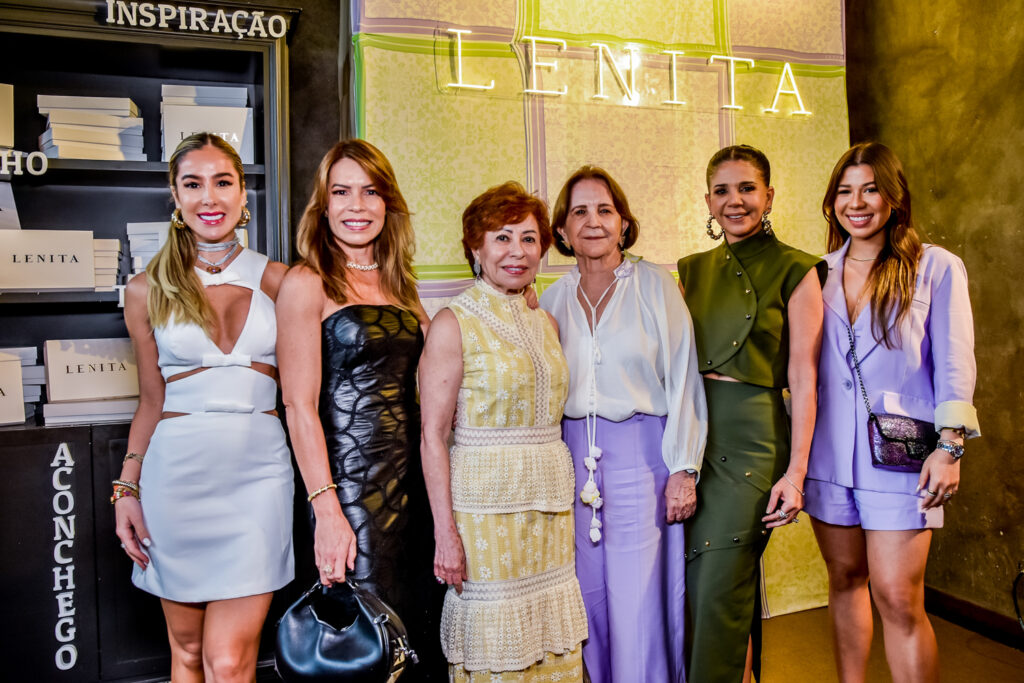 Priscila E Maira Silva, Tane Albuquerque, Lenita, Maria Lucia E Maria Clara Negrão (2)