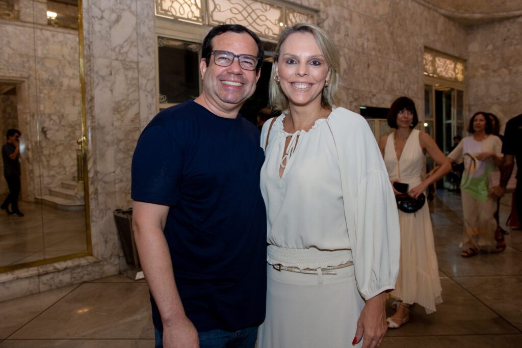 Rafael Bezerra E Luciana Becker