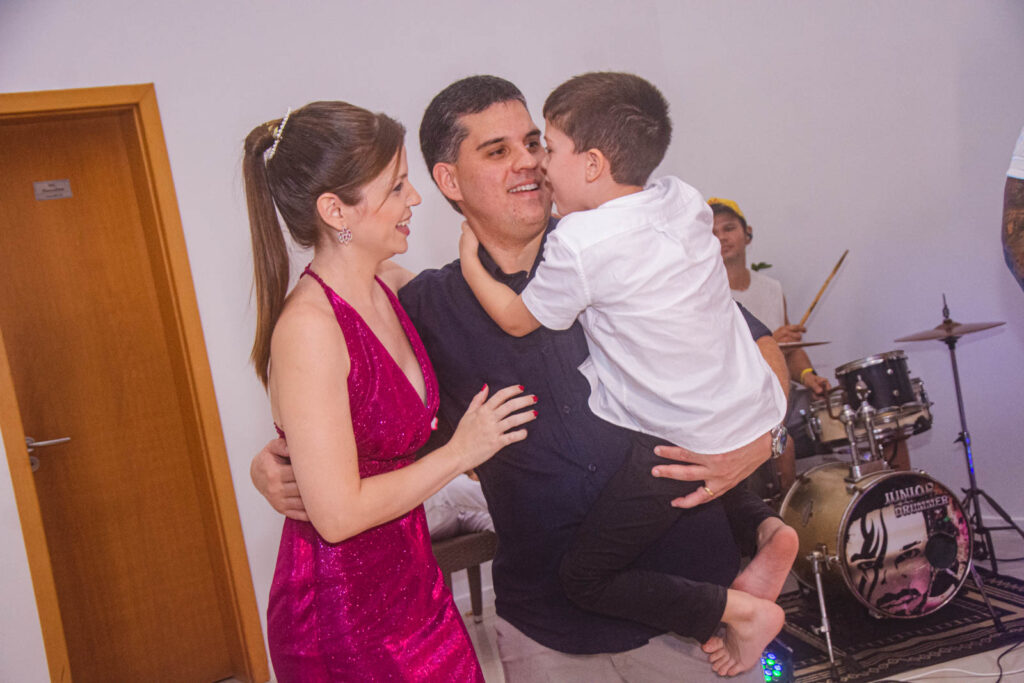 Rebecca, Paulo Filho E Daniel Alves