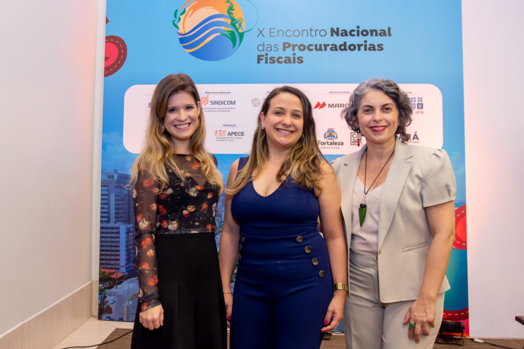 Regina Helena, Jessica Petrucci E Cristiane Bonfim
