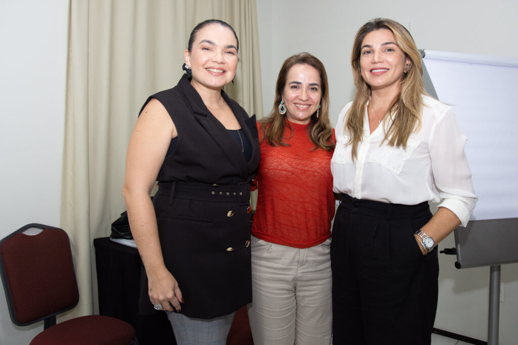 Renata Rocha, Danielli Monteiro E Christianne Estrela (1)