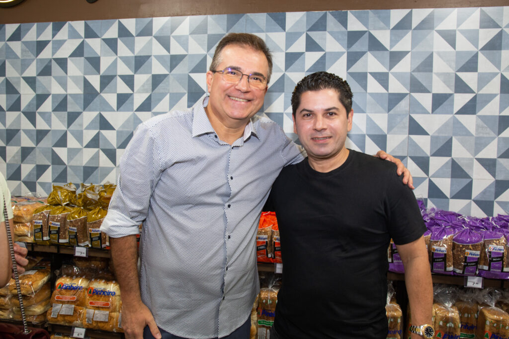 Ricardo Bezerra E Pompeu Vasconcelos