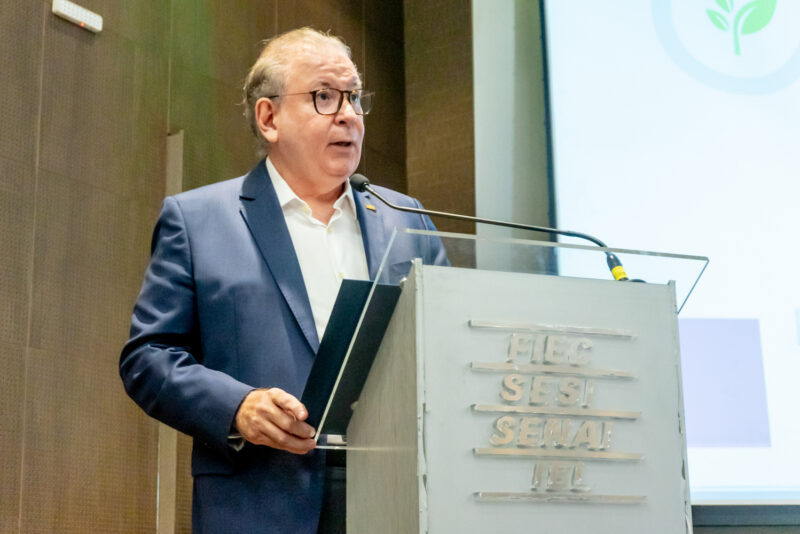 Reconhecimento - Presidente da FIEC, Ricardo Cavalcante, entrega Selo ESG a quatro empresas cearenses