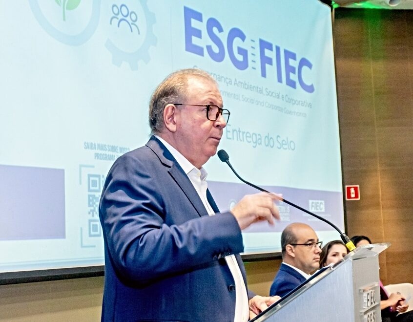 Ricardo Cavalcante confere Selo ESG-FIEC a quatro empresas que atuam no Ceará
