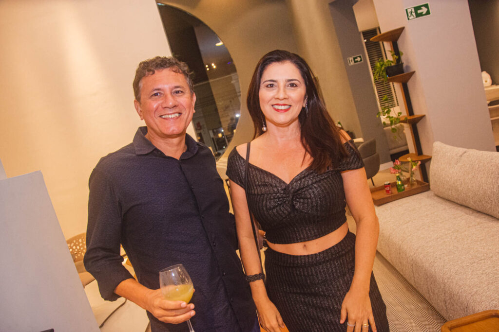 Sergio Marques E Sangela Ximenes